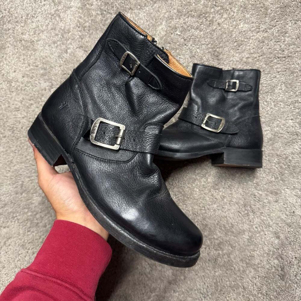 Frye Vicky 6-Inch Leather Motorcycle Engineer Boots
